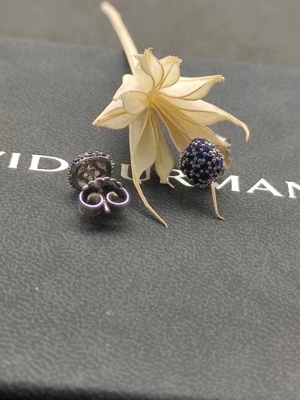 David Yurman 925 Silver Earrings with Original Pouch